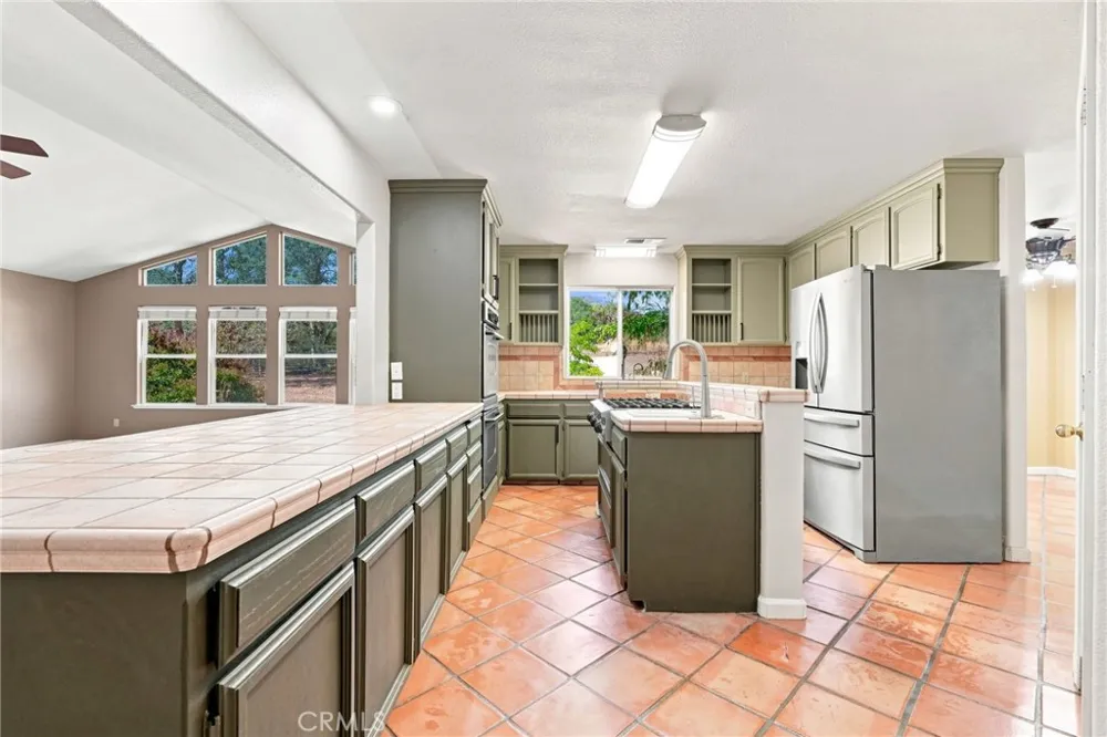 1184 Elwood Squaw Valley, CA 93675