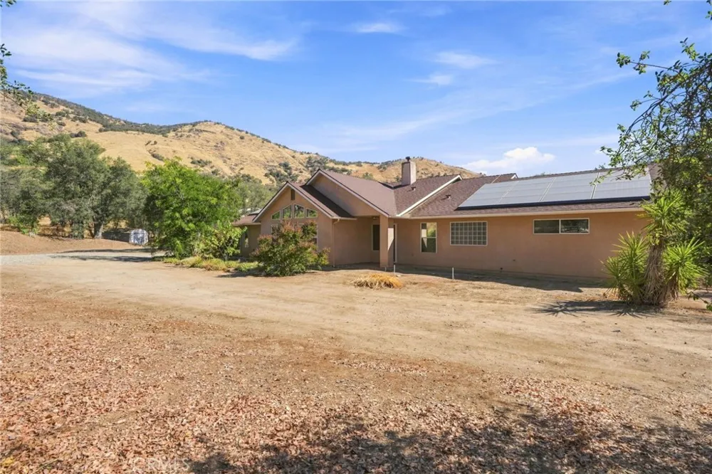 1184 Elwood Squaw Valley, CA 93675