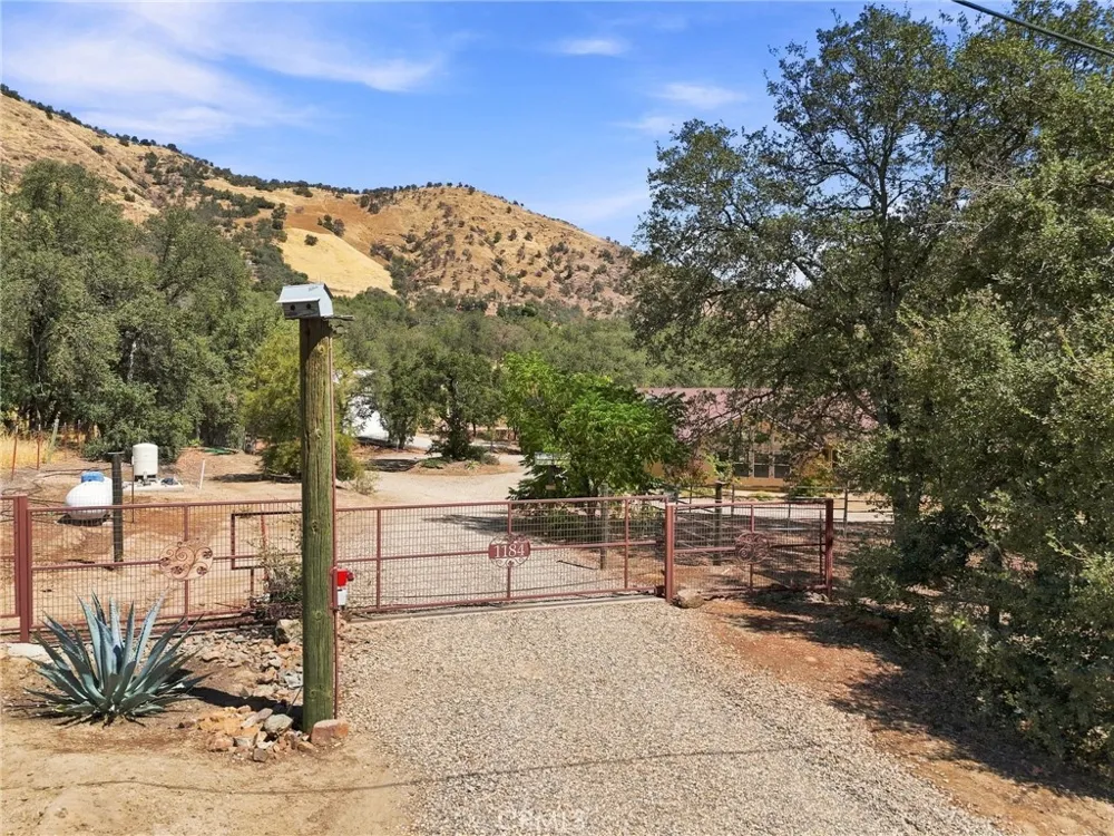 1184 Elwood Squaw Valley, CA 93675