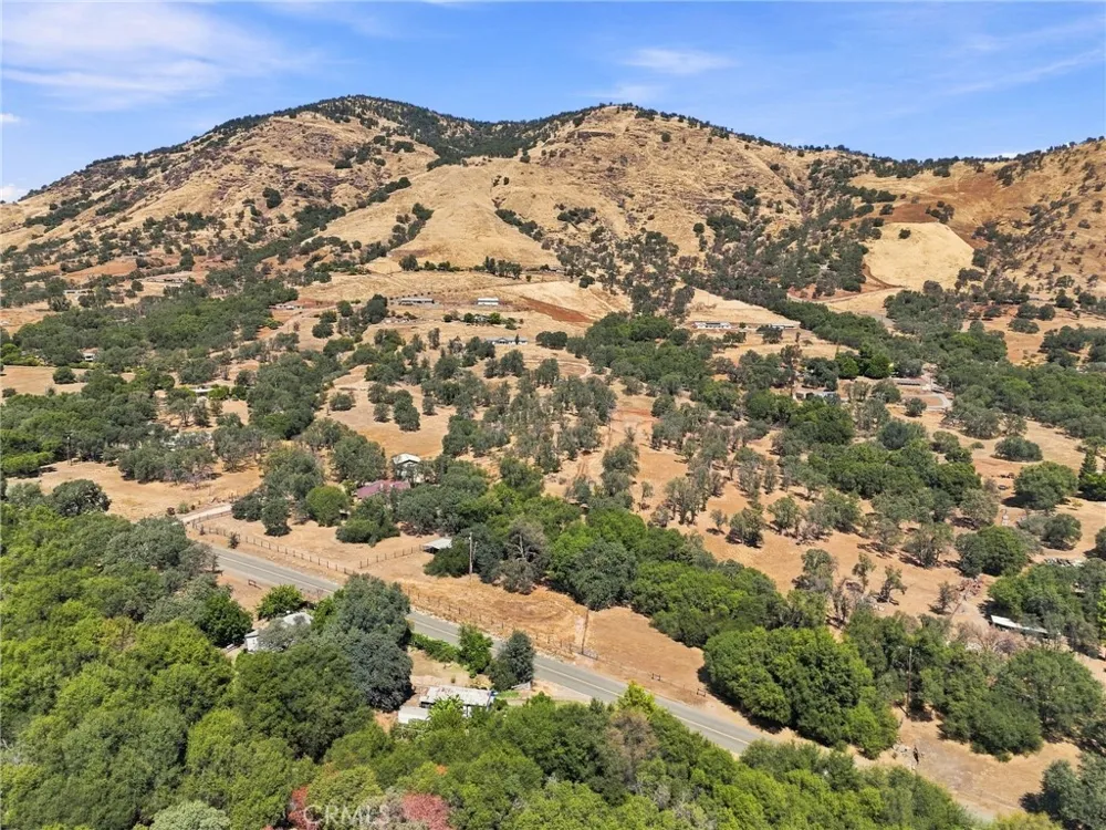1184 Elwood Squaw Valley, CA 93675