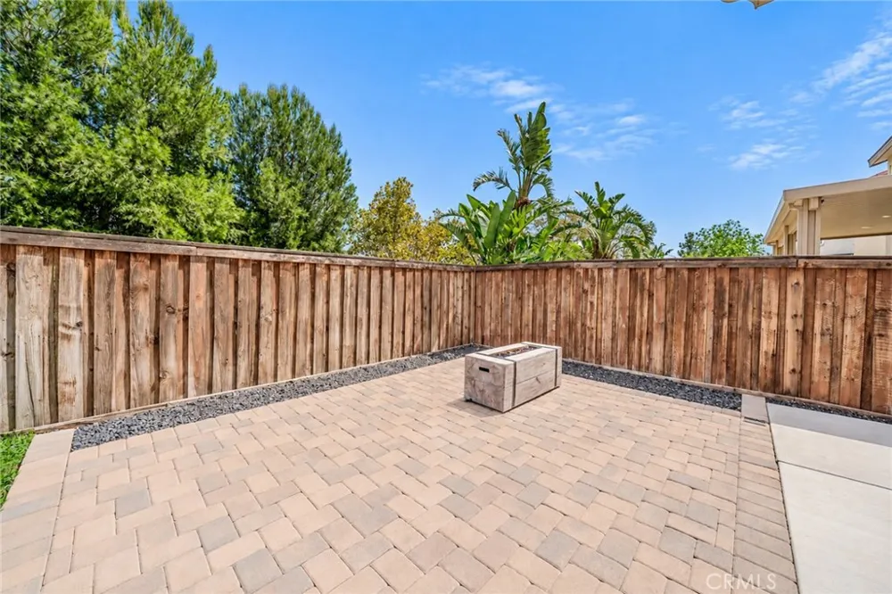 18265 Damiana San Bernardino, CA 92407