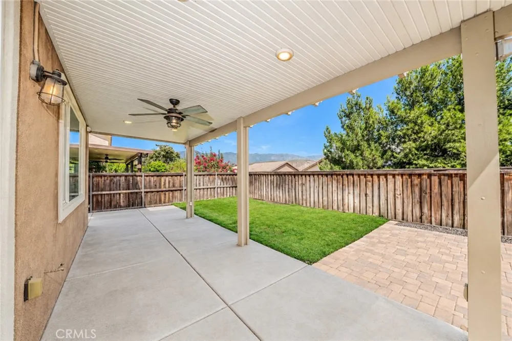 18265 Damiana San Bernardino, CA 92407