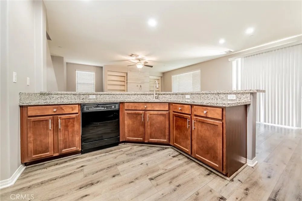 18265 Damiana San Bernardino, CA 92407