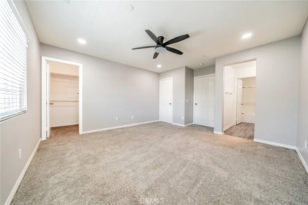 18265 Damiana San Bernardino, CA 92407