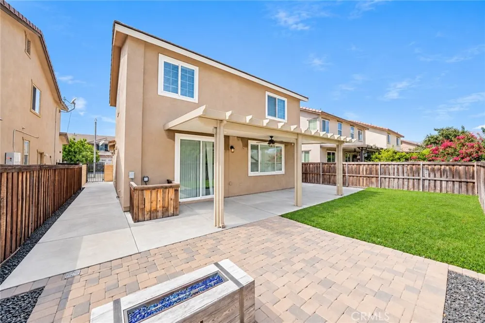 18265 Damiana San Bernardino, CA 92407