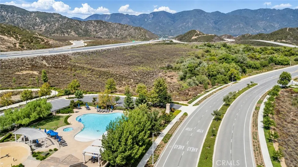 18265 Damiana San Bernardino, CA 92407