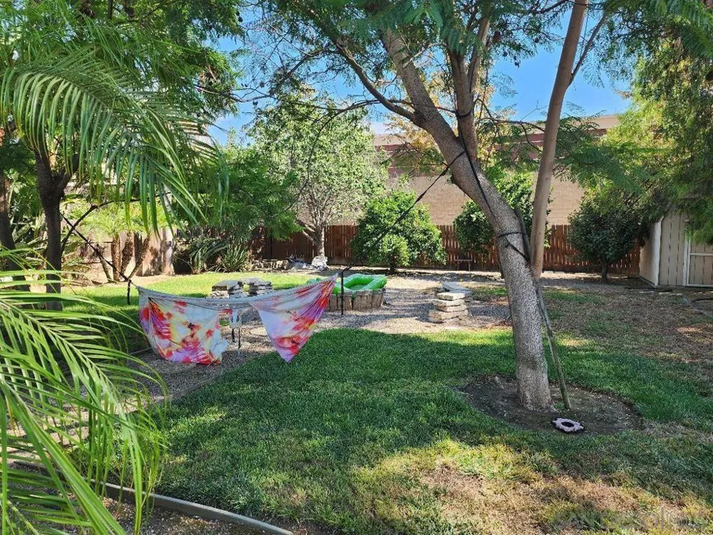 9373 Willowgrove Ave Santee, CA 92071