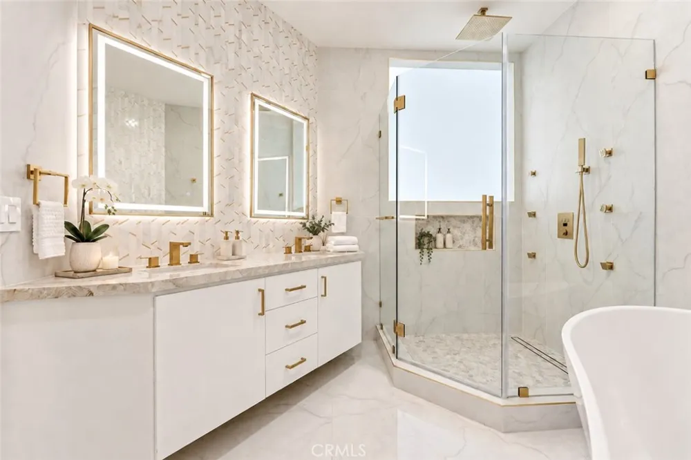 8633 Hollywood Los Angeles, CA 90069