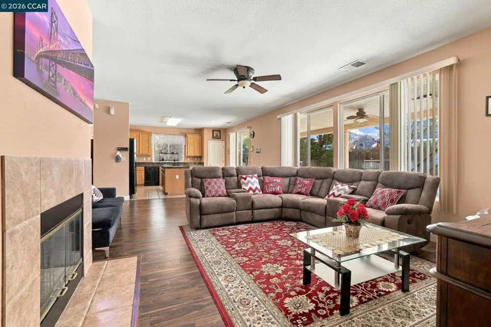 204 Millbrook Dr Pittsburg, CA 94565