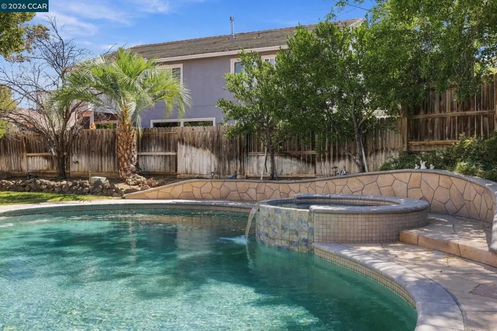 204 Millbrook Dr Pittsburg, CA 94565