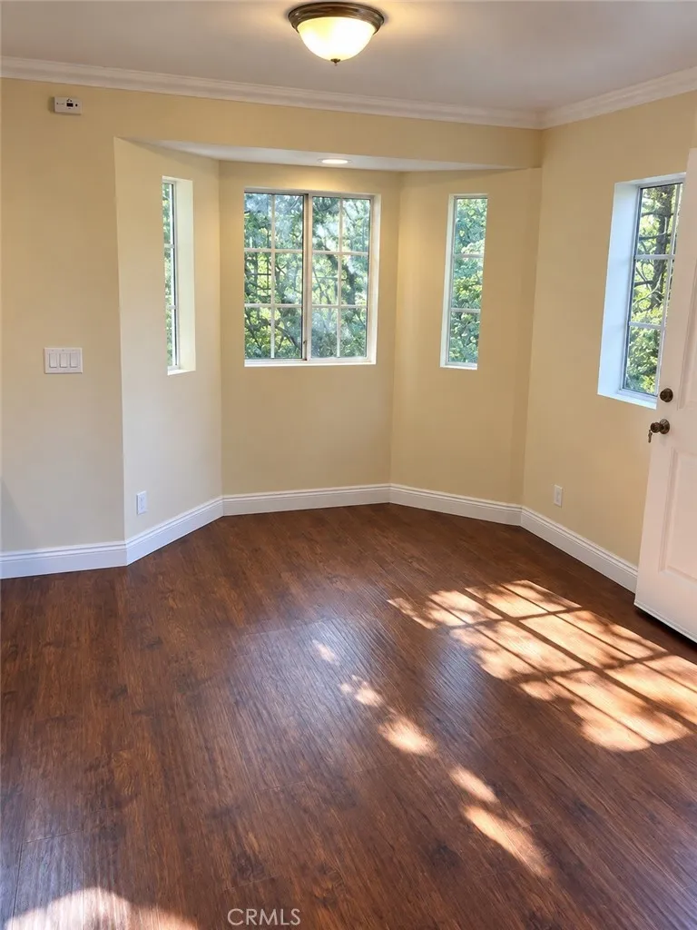23783 Bowl Road Crestline, CA 92325