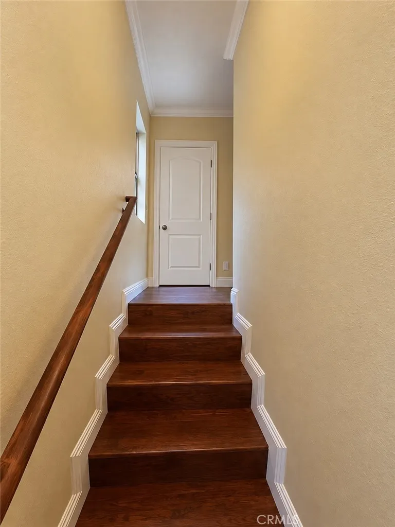 23783 Bowl Road Crestline, CA 92325