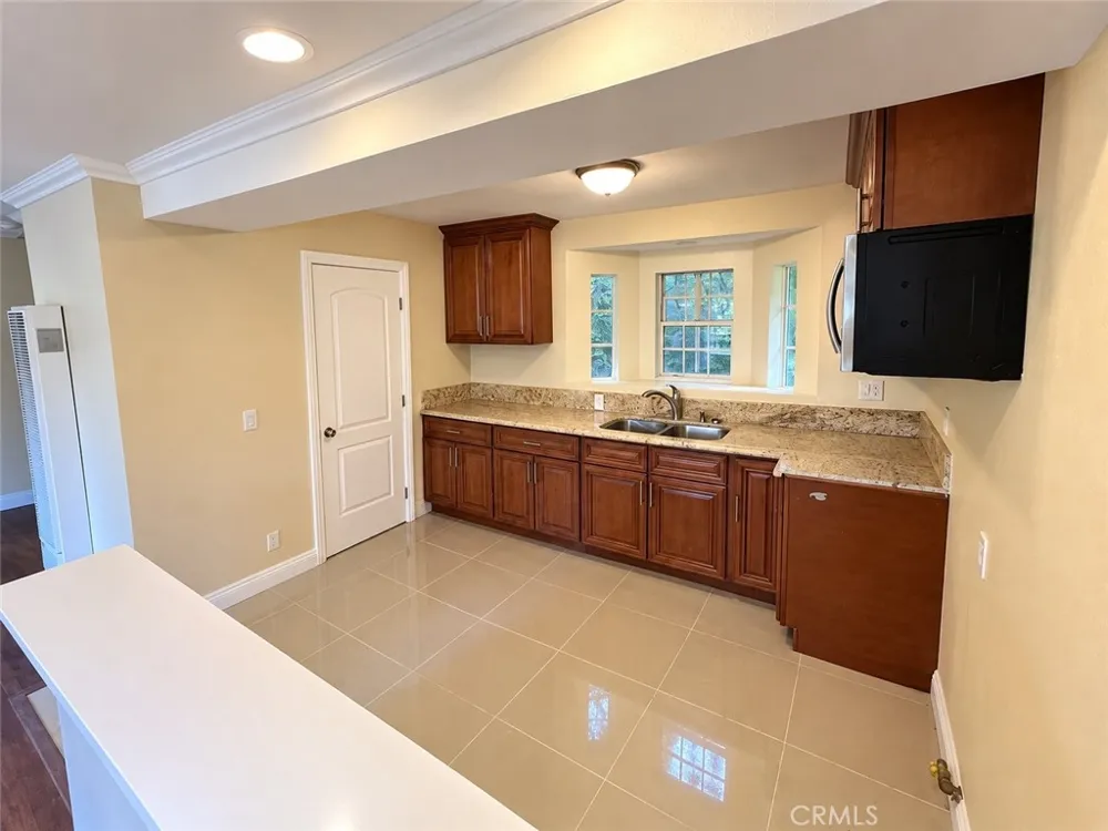 23783 Bowl Road Crestline, CA 92325