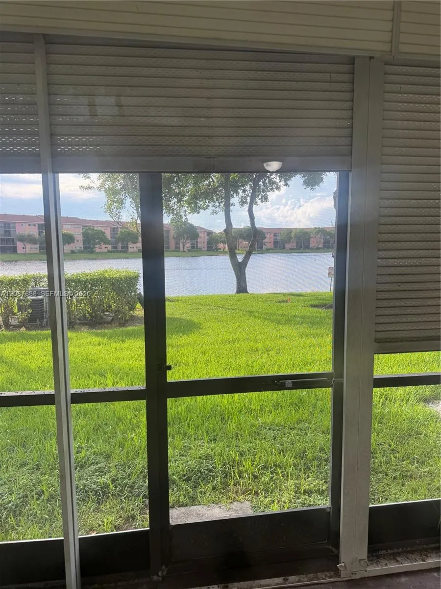 750 SW 138th Ave #106F Pembroke Pines, FL 33027