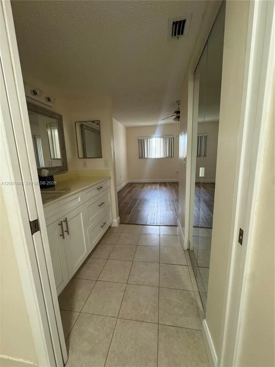 750 SW 138th Ave #106F Pembroke Pines, FL 33027