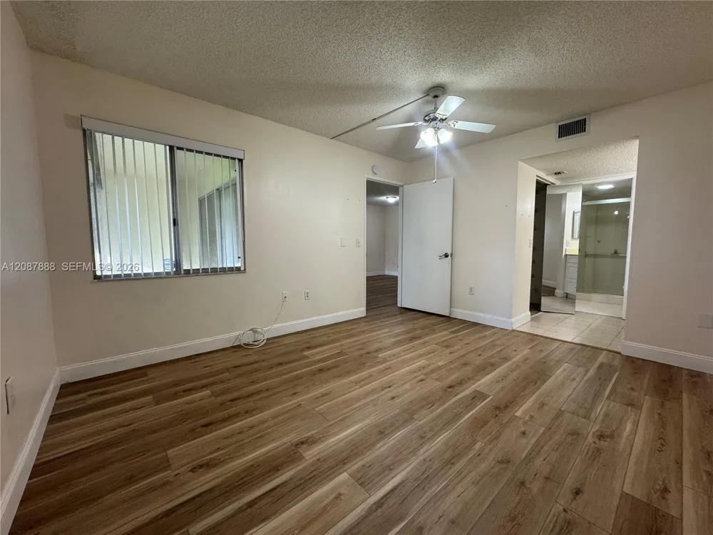 750 SW 138th Ave #106F Pembroke Pines, FL 33027