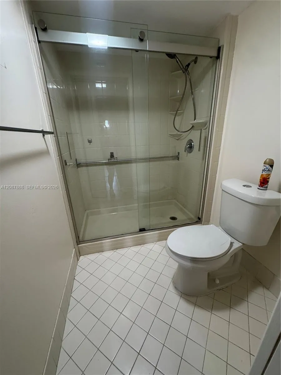 750 SW 138th Ave #106F Pembroke Pines, FL 33027