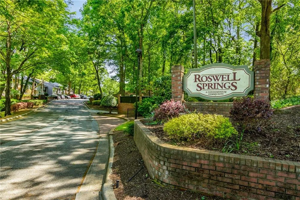 521 Warm Springs Circle Roswell, GA 30075