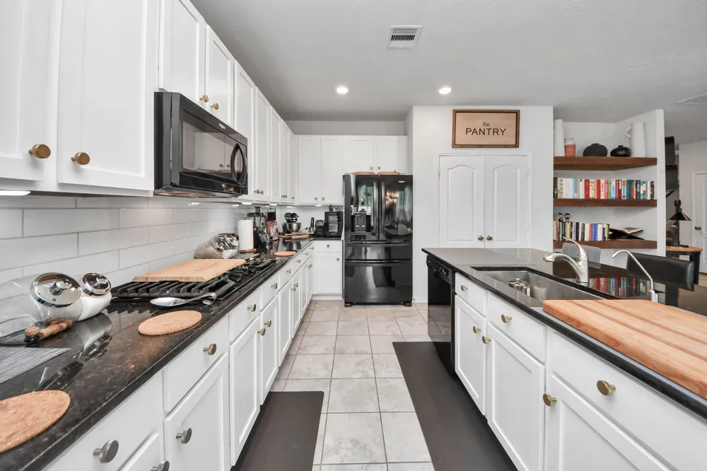 14111 Carlisle Hollow Trail Pearland, TX 77584
