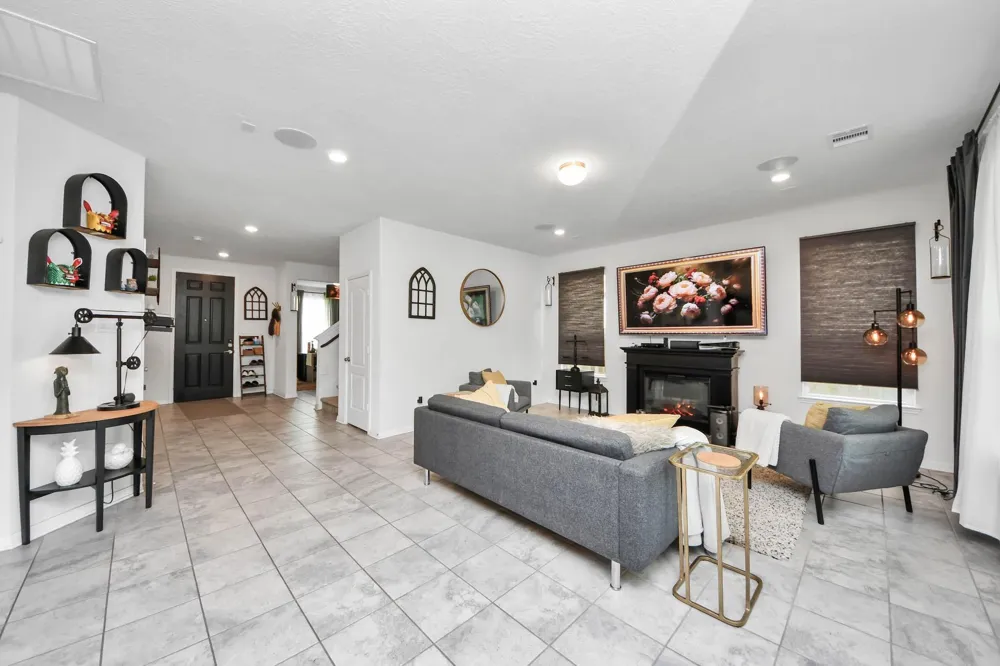14111 Carlisle Hollow Trail Pearland, TX 77584