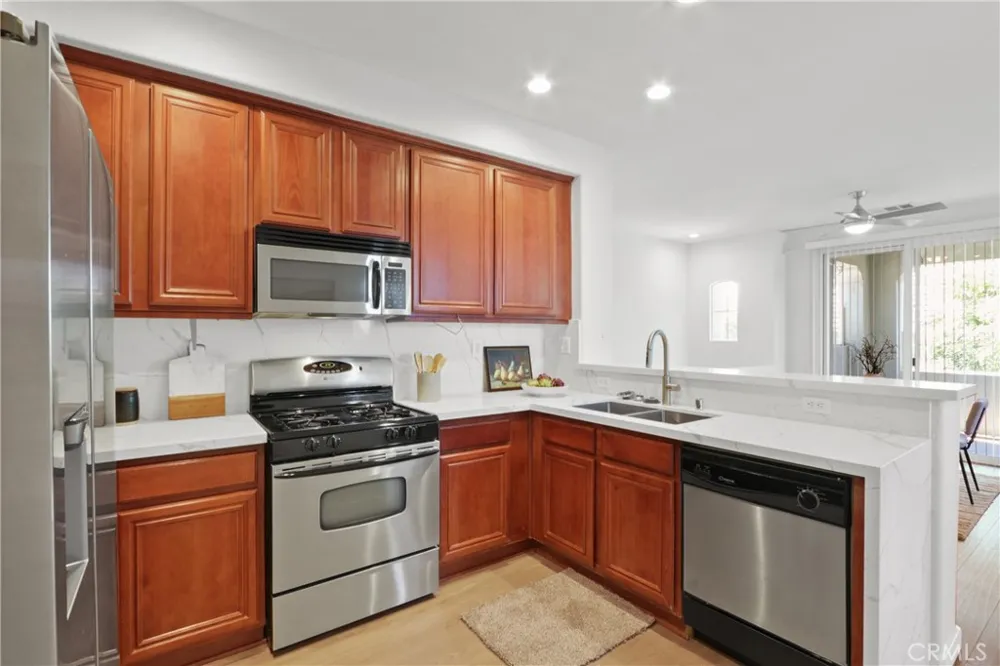 7729 Hess Rancho Cucamonga, CA 91739