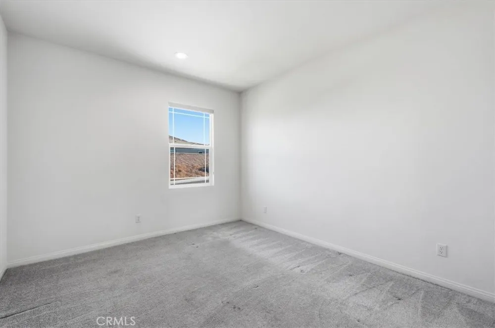 28166 Jett Menifee, CA 92585