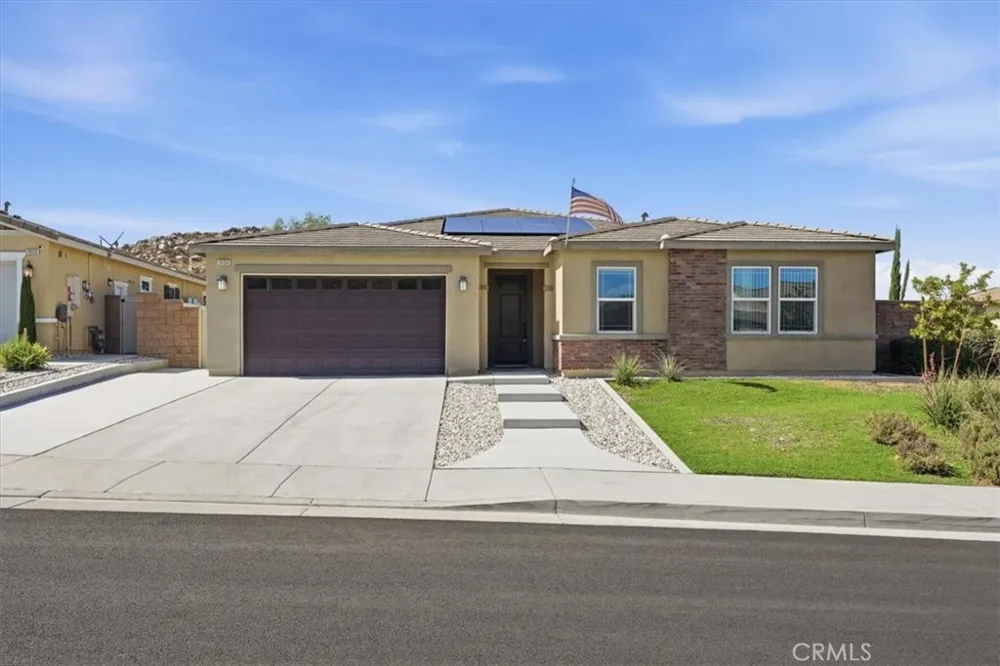 28166 Jett Menifee, CA 92585