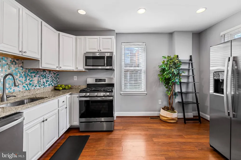 3700 CHESTNUT AVENUE Baltimore, MD 21211