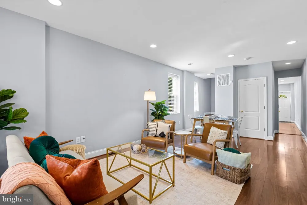 3700 CHESTNUT AVENUE Baltimore, MD 21211