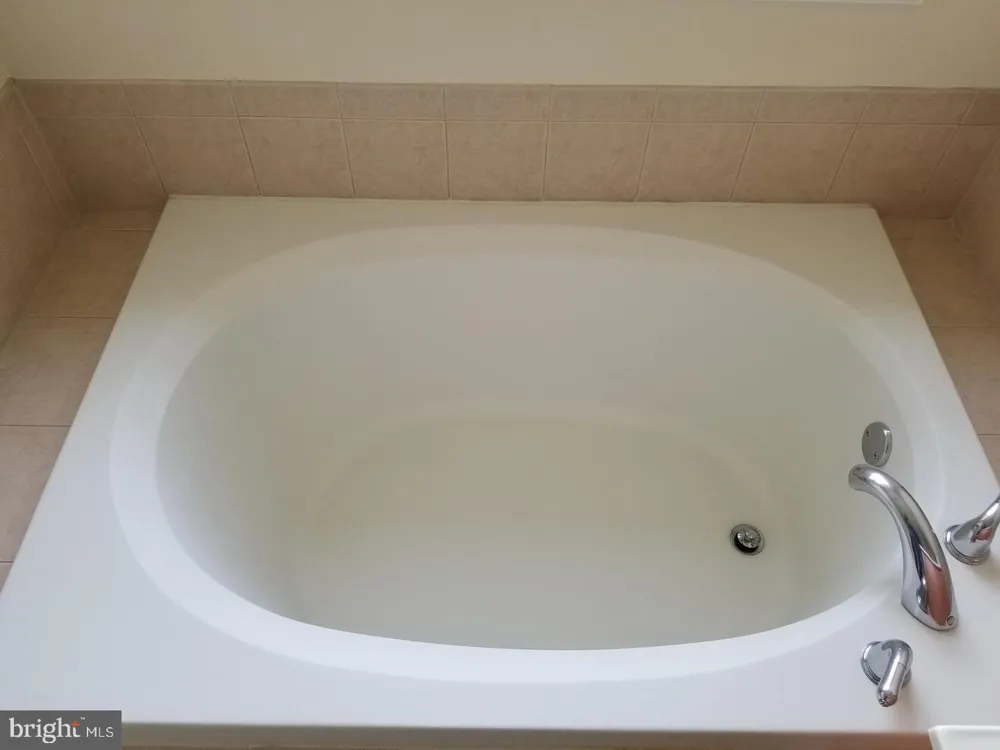 8458 CHARMED DAYS Laurel, MD 20723