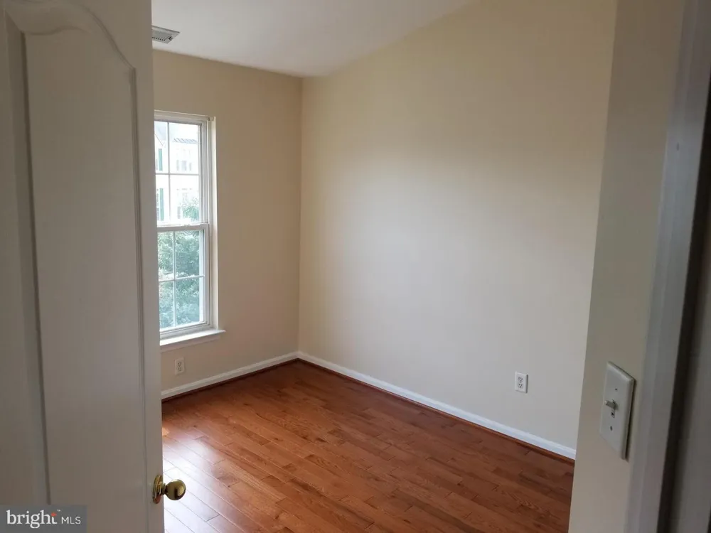 8458 CHARMED DAYS Laurel, MD 20723