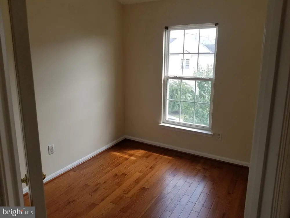 8458 CHARMED DAYS Laurel, MD 20723