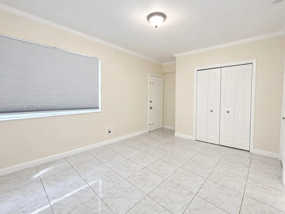 521 NE 62nd St #3 Miami, FL 33138
