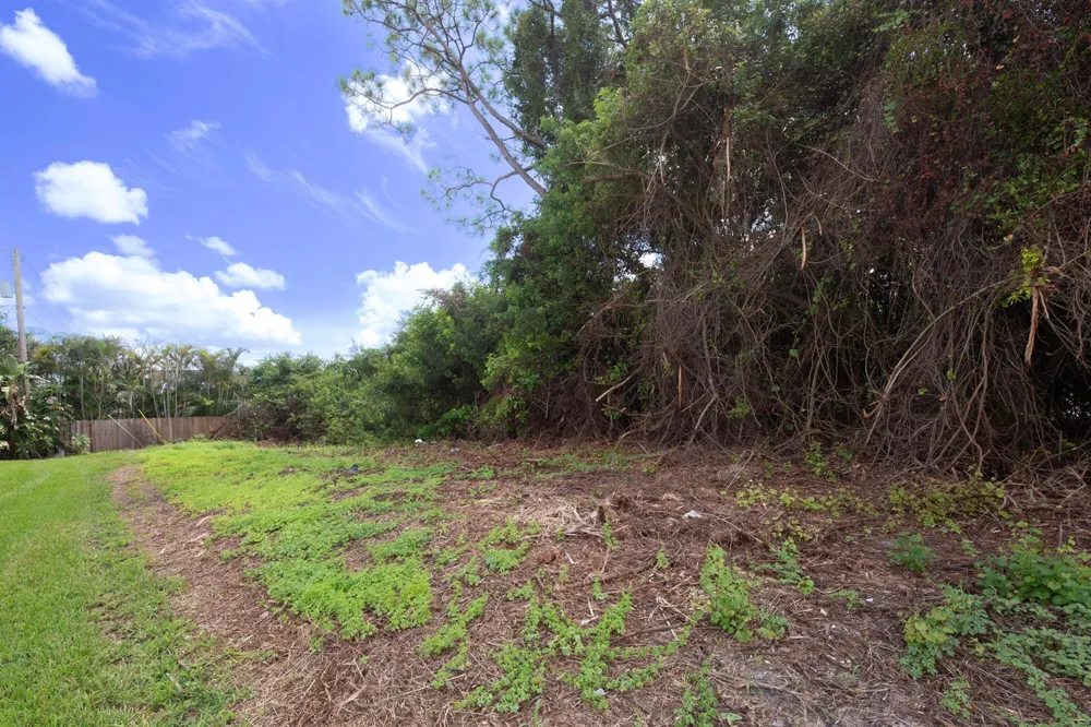 4299 SW Jive Street Port St. Lucie, FL 34953