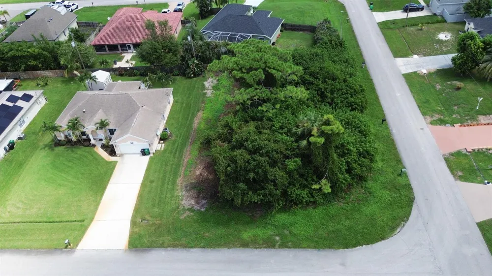 4299 SW Jive Street Port St. Lucie, FL 34953