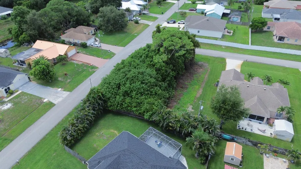 4299 SW Jive Street Port St. Lucie, FL 34953