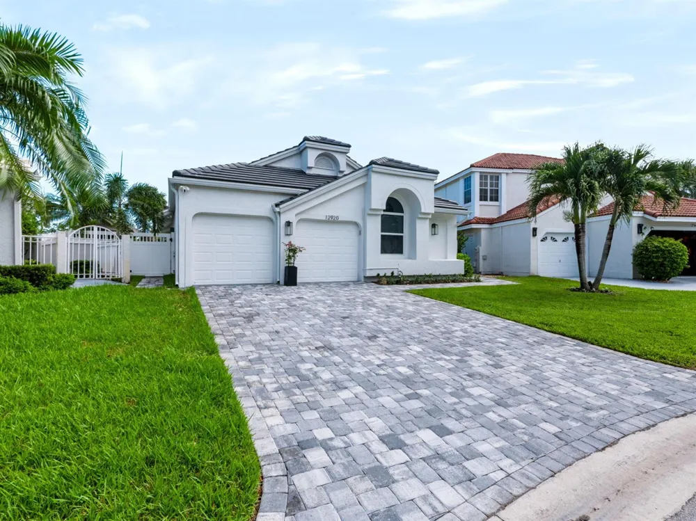 12920 Touchstone Place Palm Beach Gardens, FL 33418