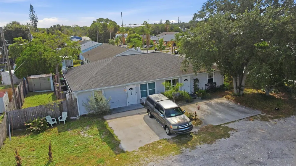 11315 SE GOLD AVENUE Hobe Sound, FL 33455