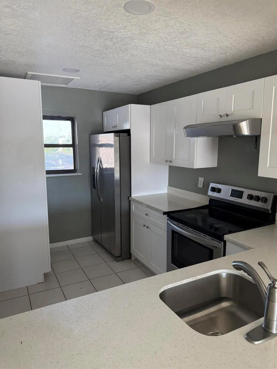 20735 NE 8TH COURT #206-12 Miami, FL 33179