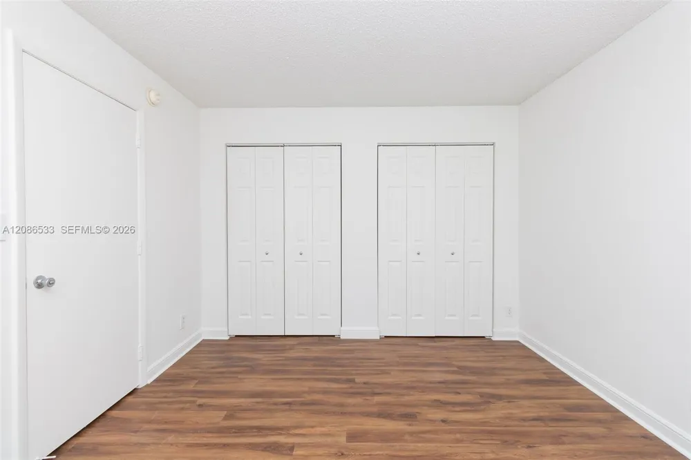 7680 Westwood Dr #831 Tamarac, FL 33321