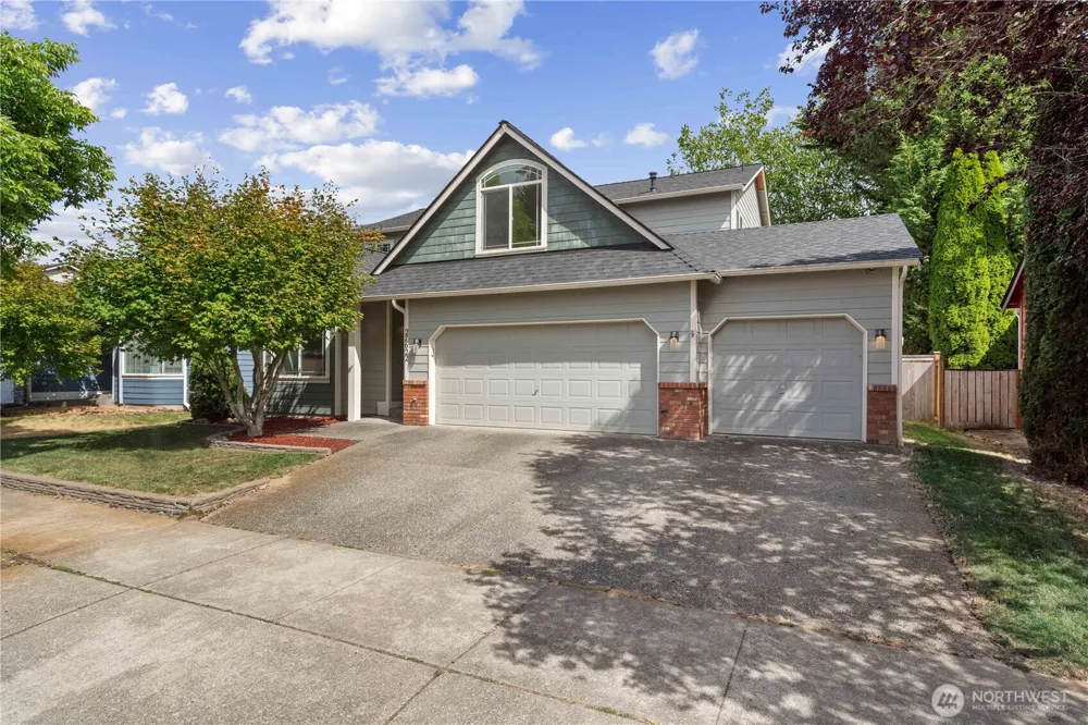 27622 239th SE Maple Valley, WA 98038
