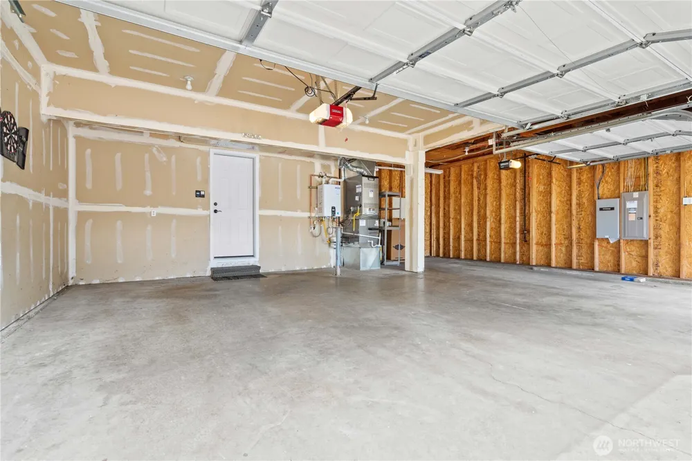 27622 239th SE Maple Valley, WA 98038