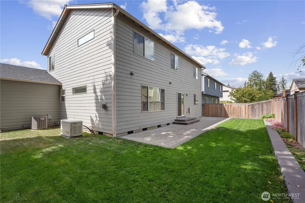 27622 239th SE Maple Valley, WA 98038