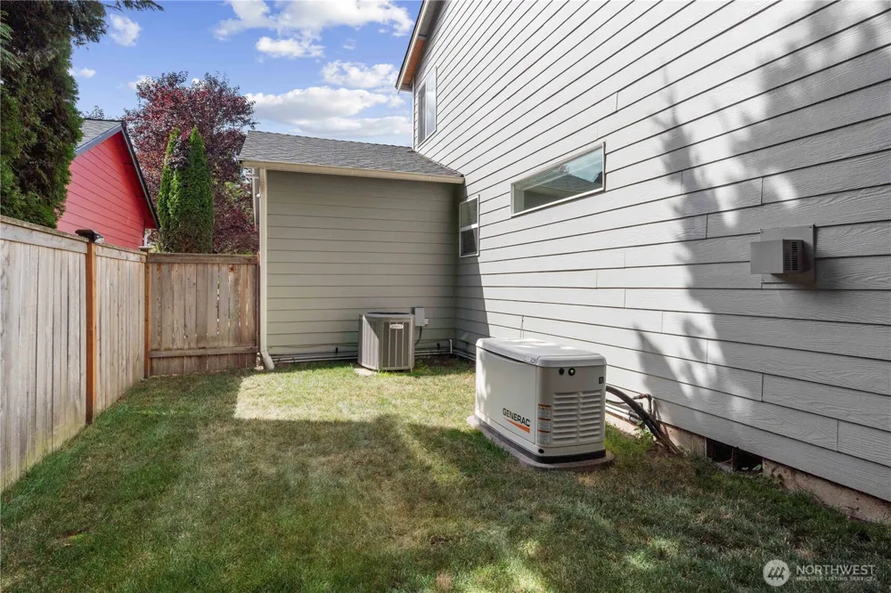 27622 239th SE Maple Valley, WA 98038