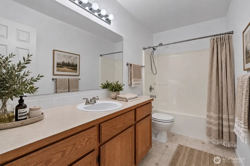 27622 239th SE Maple Valley, WA 98038