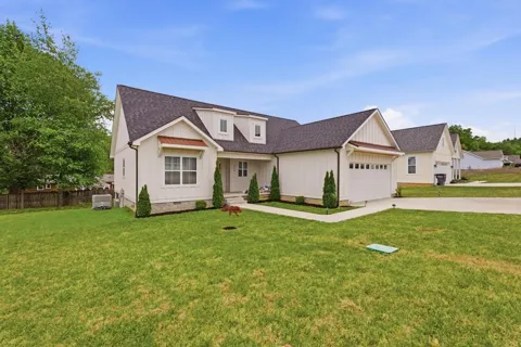 514 Cottage Way