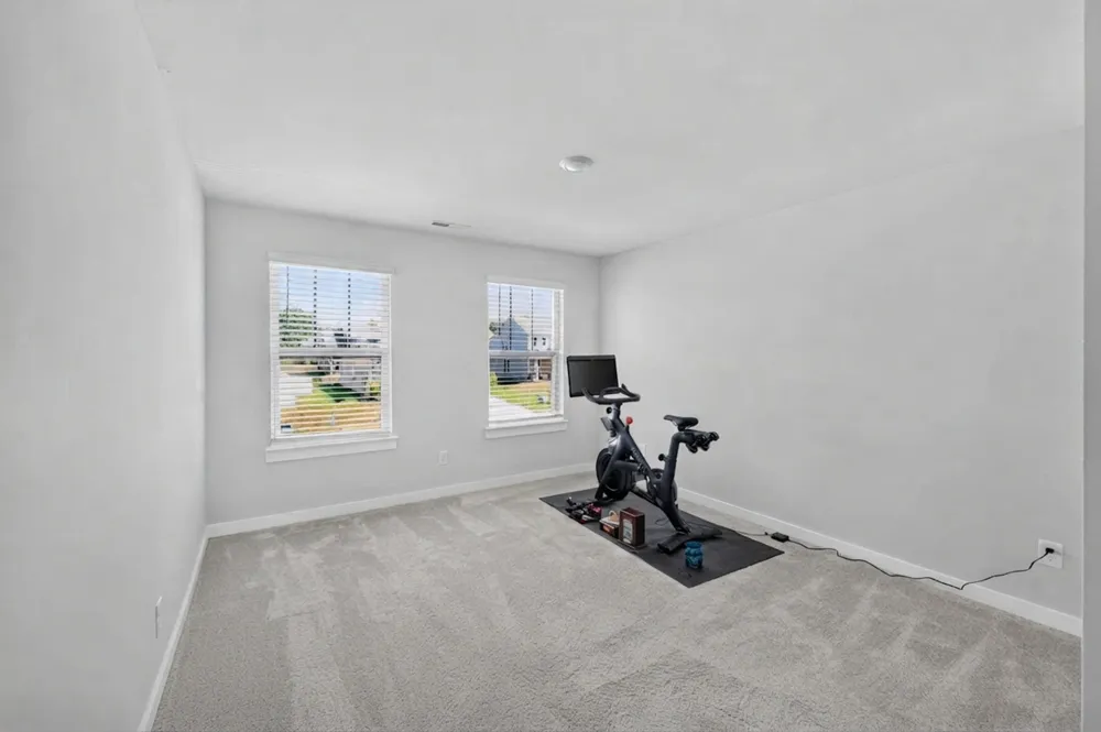 547 Ballard Dr White House, TN 37188