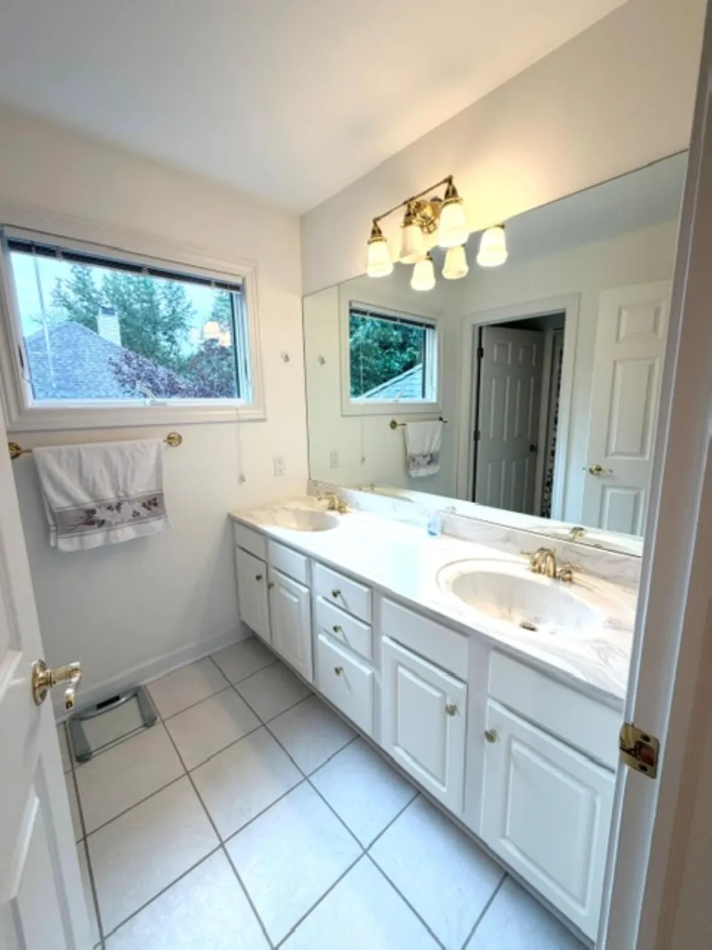 2147 Wooded Way Lincoln Charter Township, MI 49127