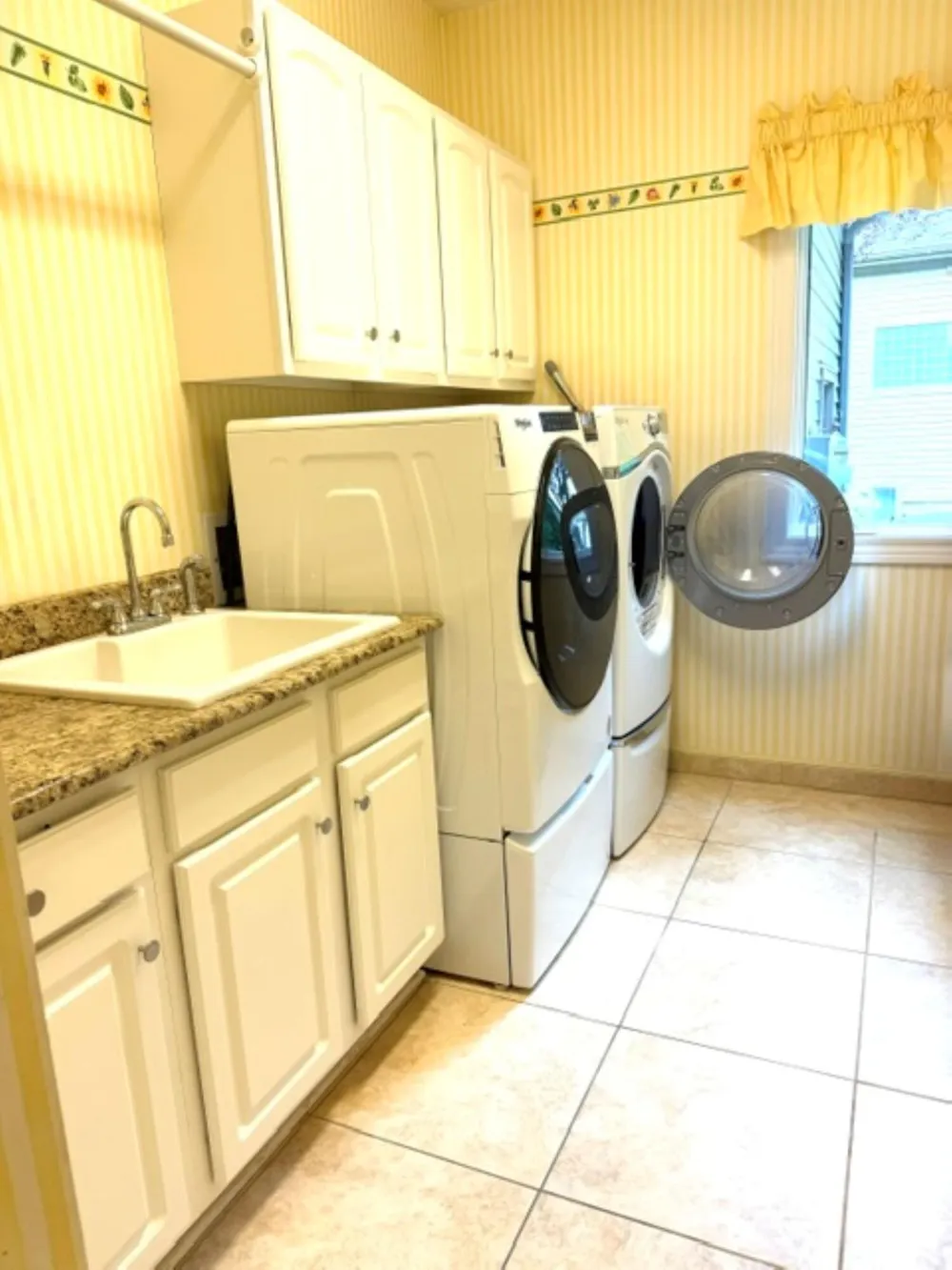 2147 Wooded Way Lincoln Charter Township, MI 49127