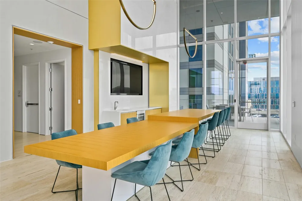 313 W 17th Street #1507 Austin, TX 78701